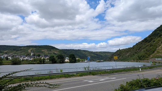 Ausfahrt an die Mosel